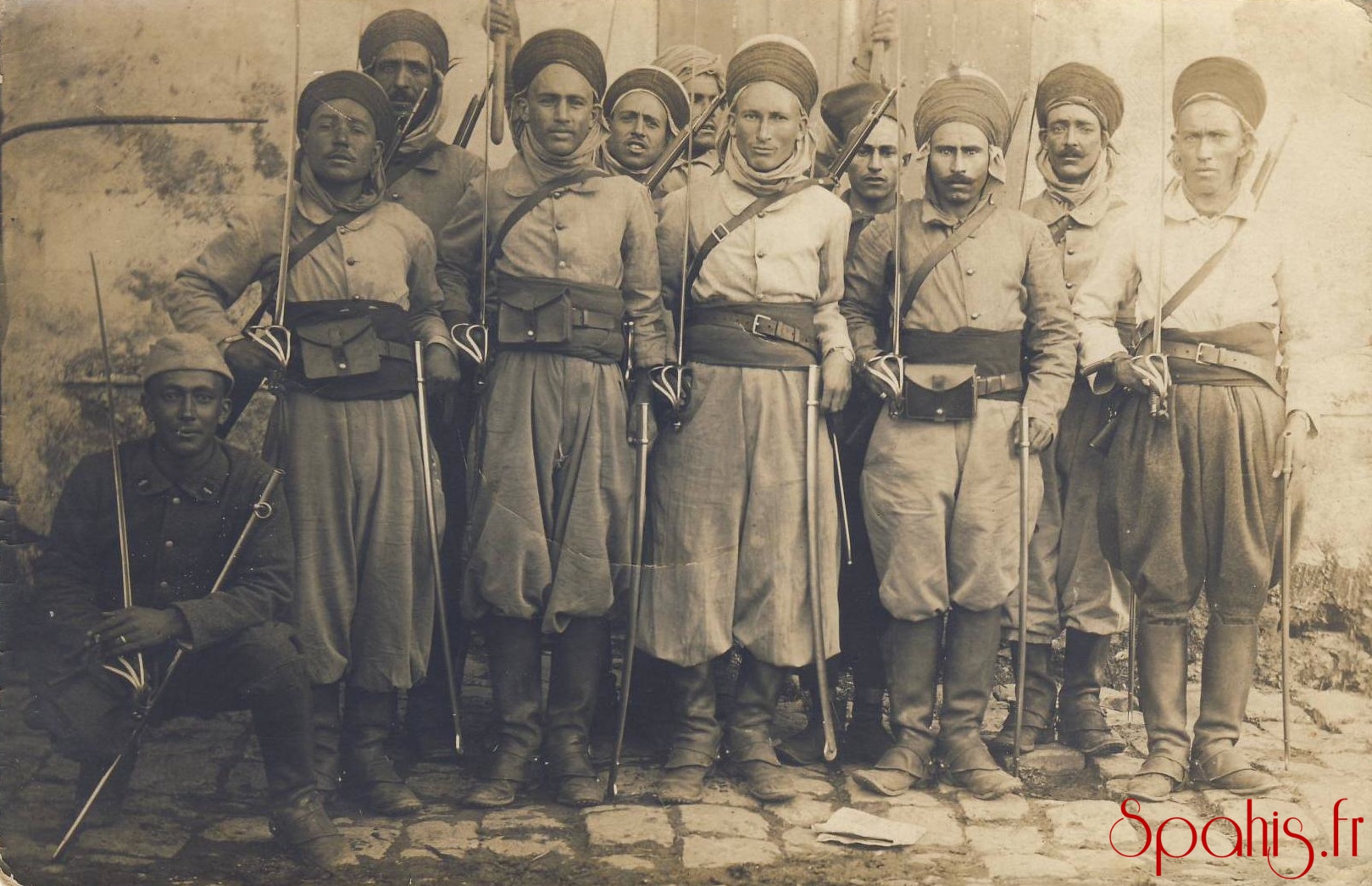 Spahis-1915 - Photo Régiment de Marche de Spahis, 1915